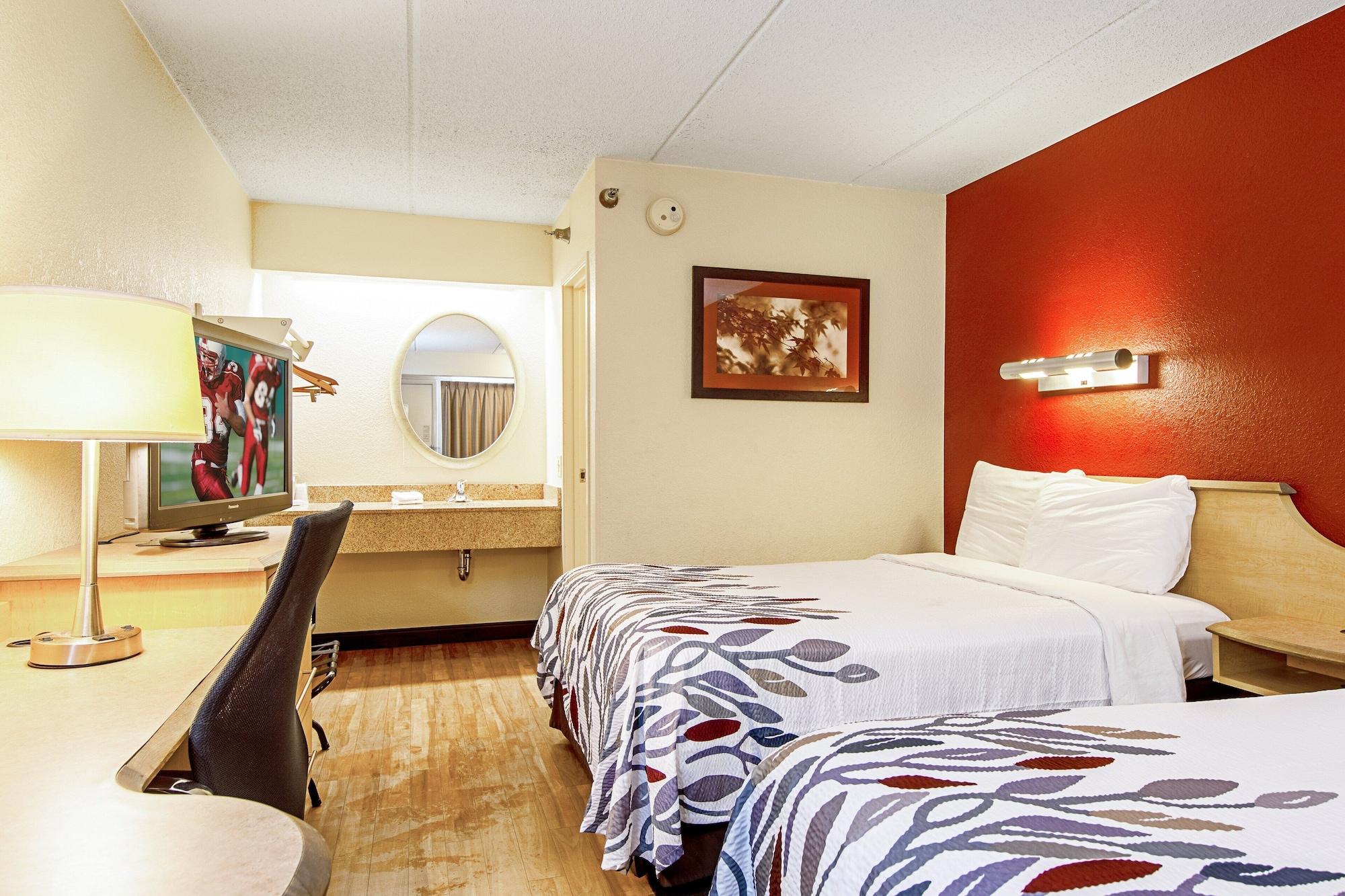 Red Roof Inn Johnson City Bagian luar foto