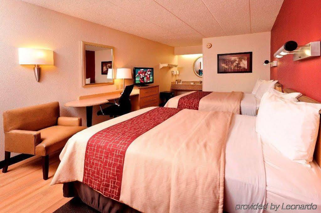 Red Roof Inn Johnson City Bagian luar foto